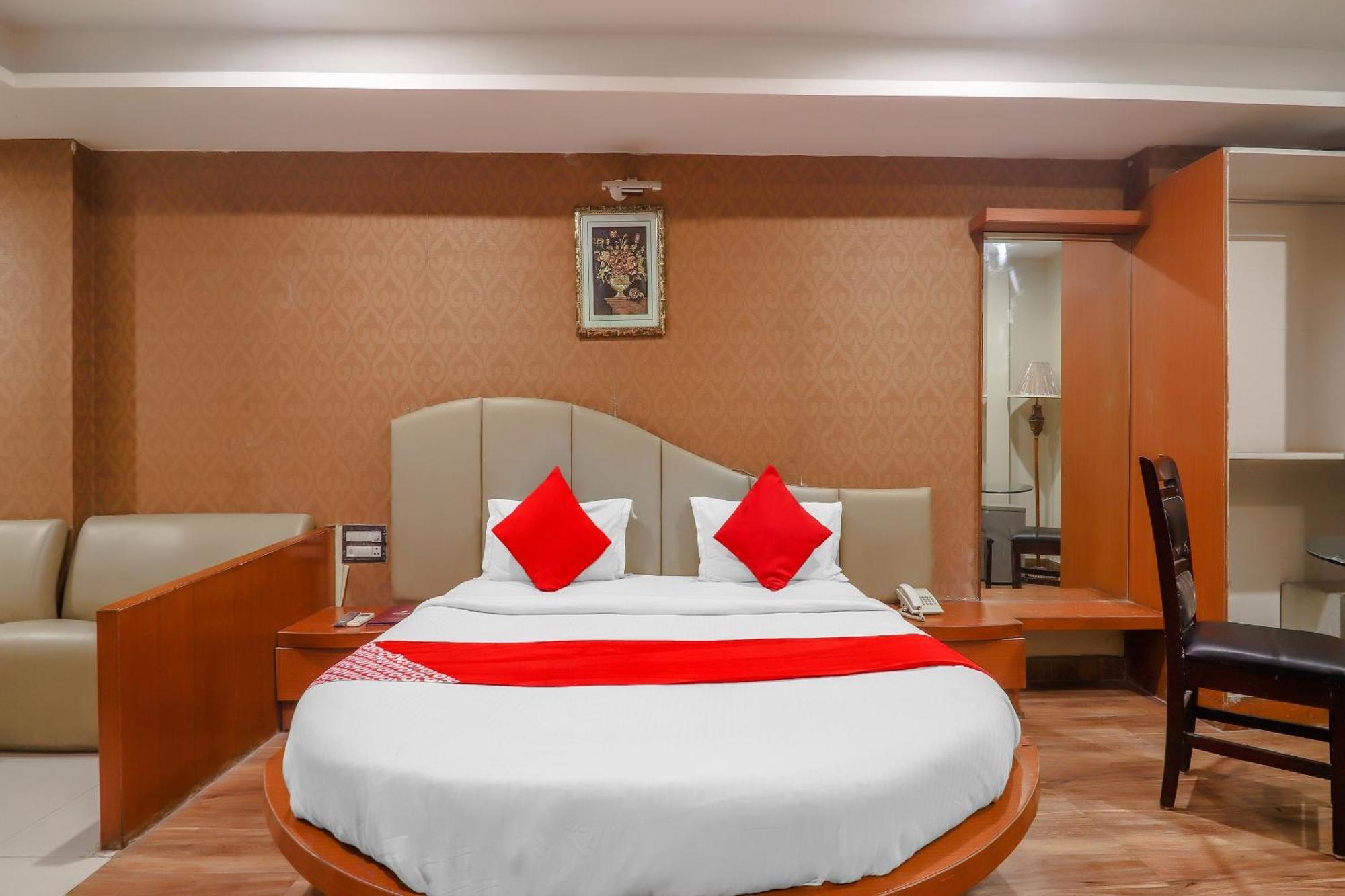 Hotel O Grandeur By Orbit Hotels Near Chennai Shopping Mall Hyderabad Exterior photo