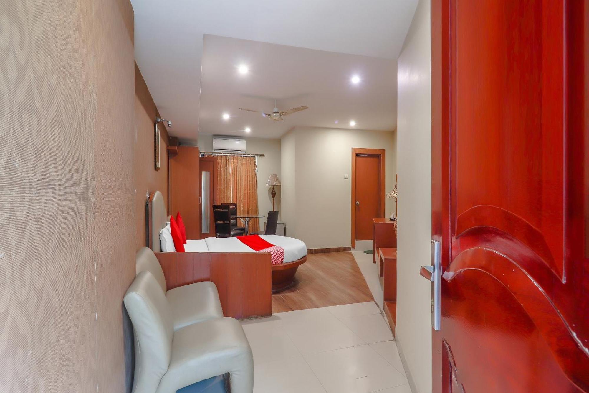 Hotel O Grandeur By Orbit Hotels Near Chennai Shopping Mall Hyderabad Exterior photo